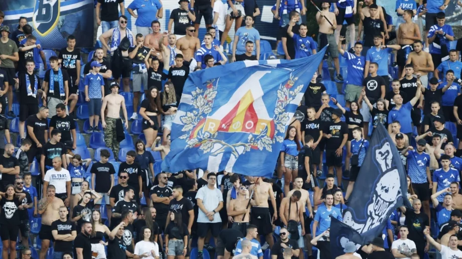 ПРИКАЗКАТА ПРОДЪЛЖАВА: Левски ще играе в плейофите!