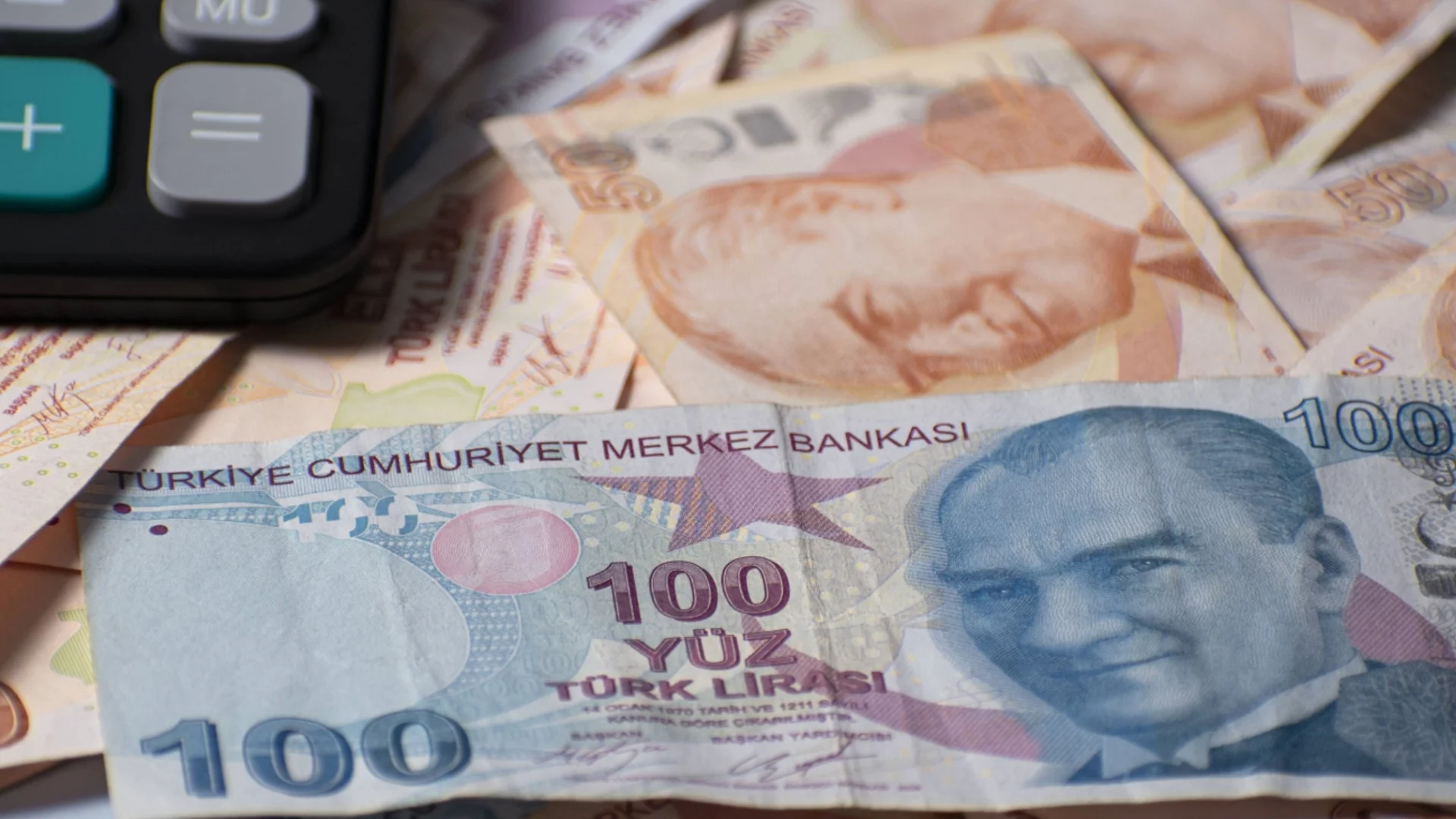 В Турция: нова "доза" от 24 % инфлация по официални прогнози