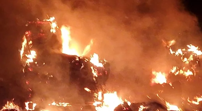 Ад на магистрала в Турция: Горящ камион пътува 8 км с отказали спирачки (ВИДЕО)