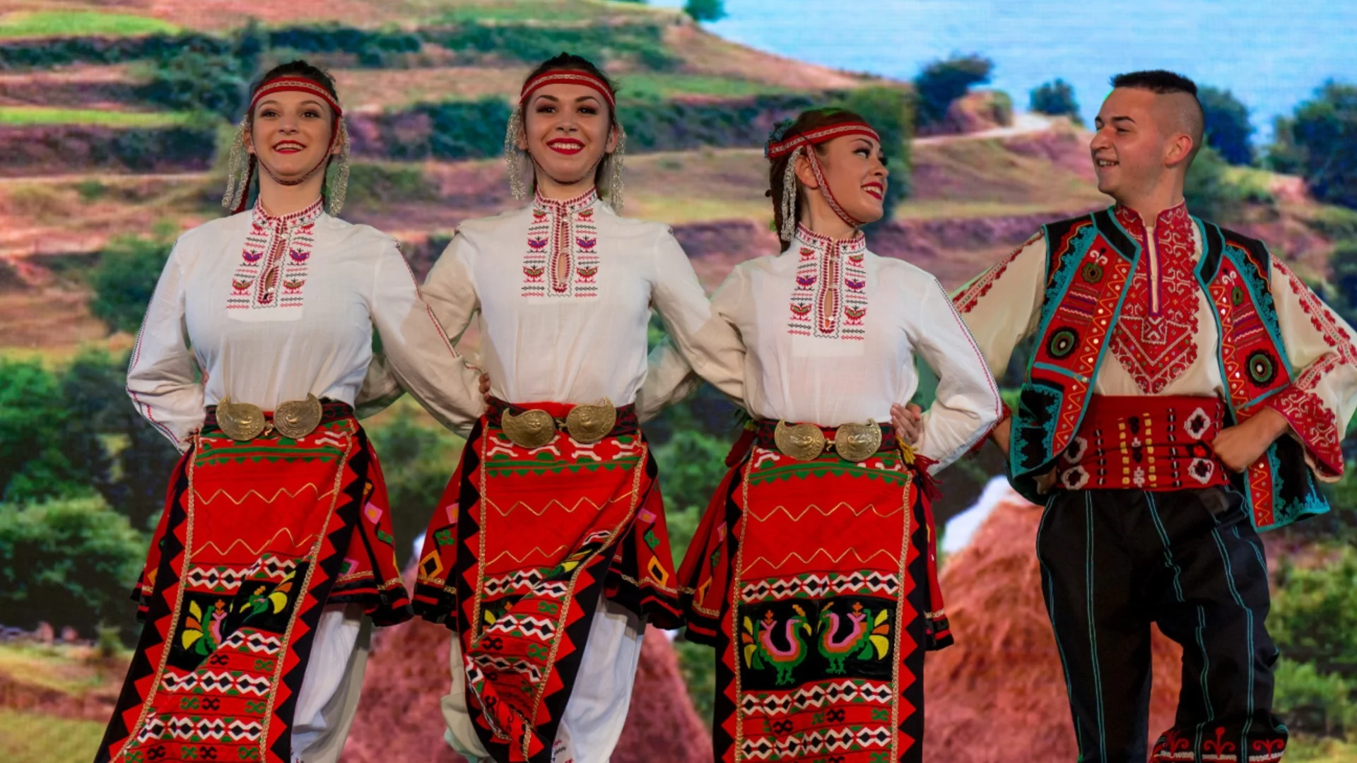 В Черни Вит ще се проведат фолклорни събори  на народното творчество „От Тимок до Вита“