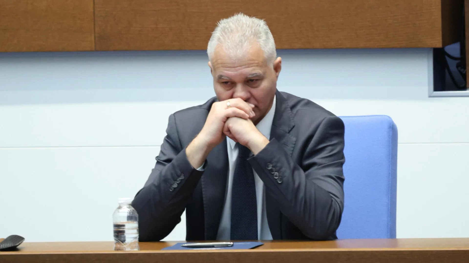 Ключов шеф в ДАНС бе изненадващо пенсиониран