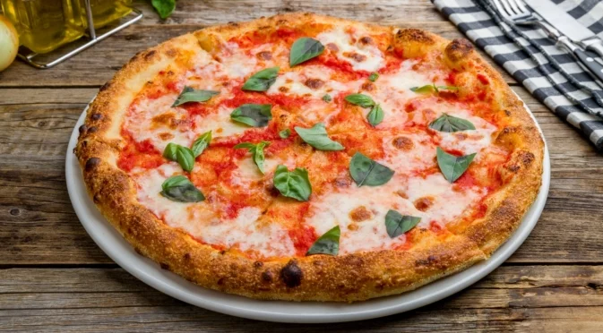 Как да приготвим най-вкусната плънка за пица?