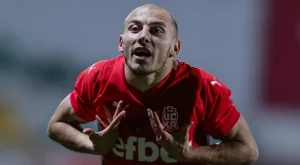 Лидерът на ЦСКА 1948 се закани на ЦСКА преди голямото дерби