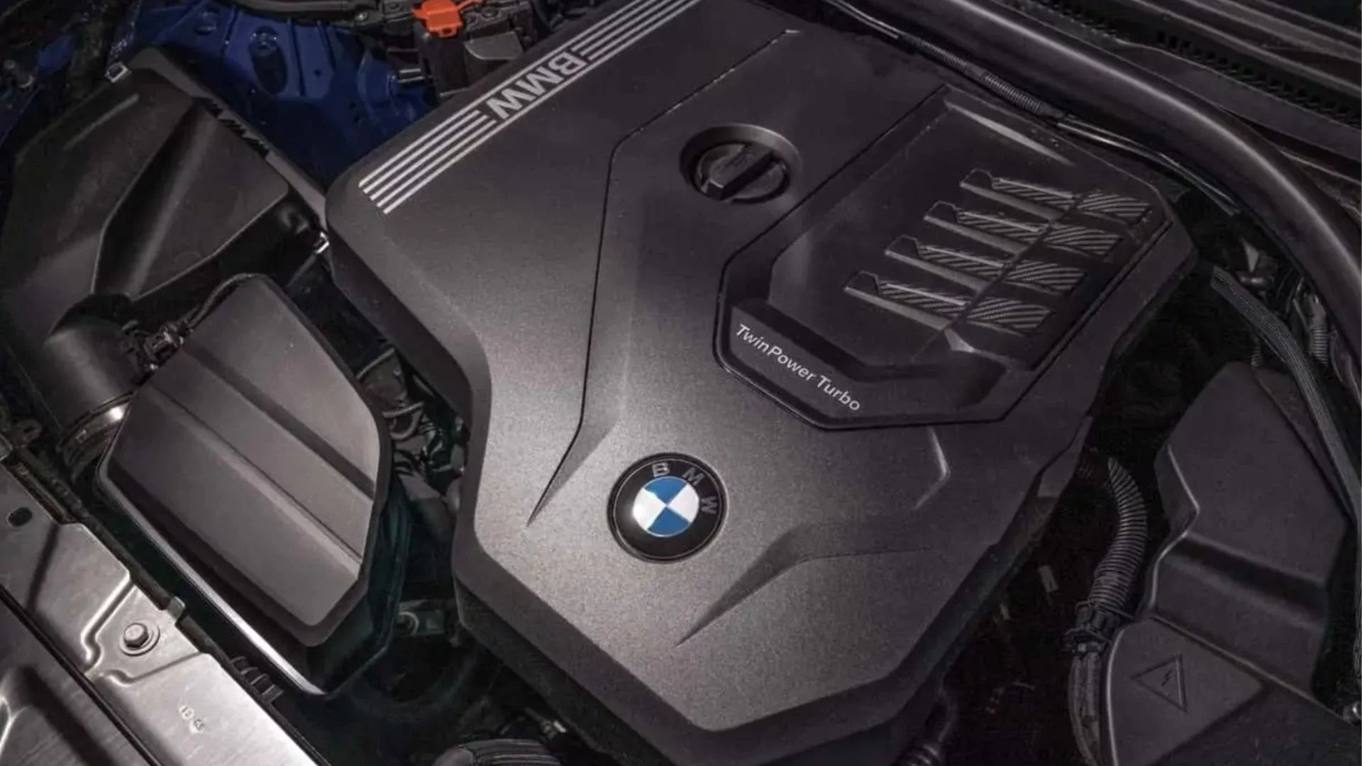 Вашият следващ Mercedes може да има двигател на BMW