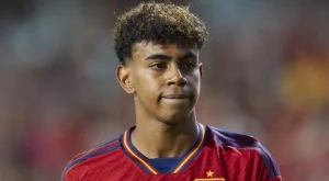 Лошо: Българският национал, който трябваше да пази Ламин Ямал, се контузи