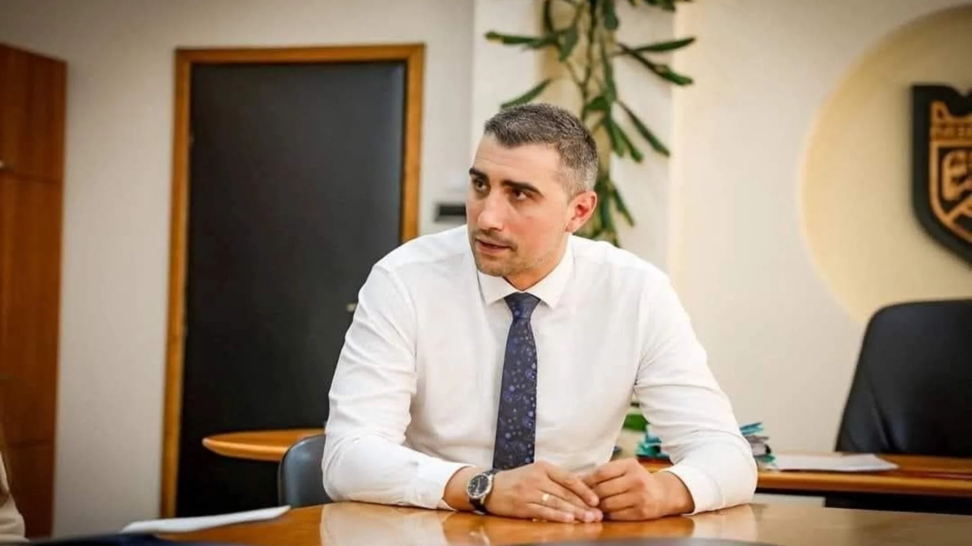 Кметът на Пазарджик сигнализира прокуратурата, МВР и НАП за схема за присвояване на общински средства 