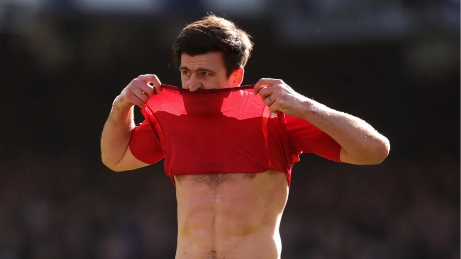 По-зле и от ЦСКА! Тим от четвърта лига с два гола срещу Манчестър Юнайтед за 8' (ВИДЕО)