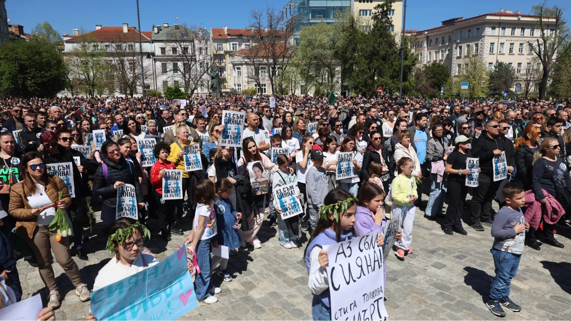 Застрахователят отговори на критиките на бащата на Сияна