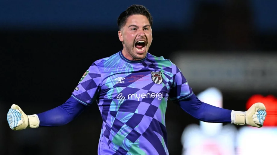 Вратарят, който отстрани Манчестър Юнайтед: Фен съм на "дяволите", малко съм ядосан