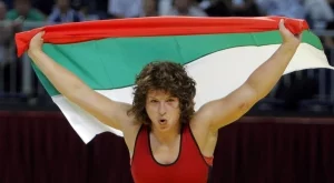 2025/08/28/74f75a88cb3c7ef1242ef47329299a9d