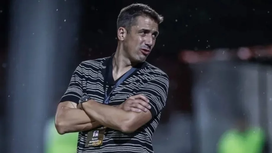 Испанска хитрост в Левски: Веласкес готви неприятна изненада за АЗ Алкмаар