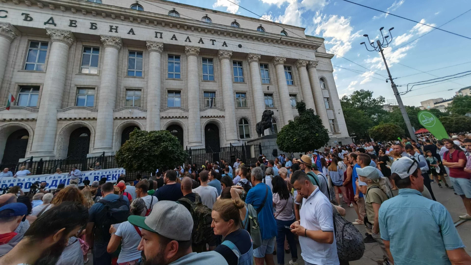 Как се буди заспало племе? Помагайте!