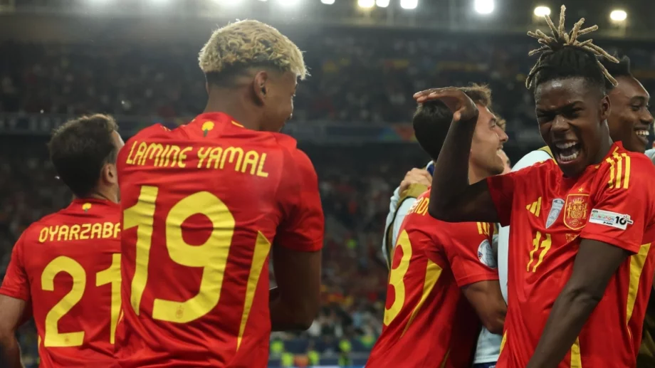 Официално: Ето кои испански суперзвезди идват в България за двубоя