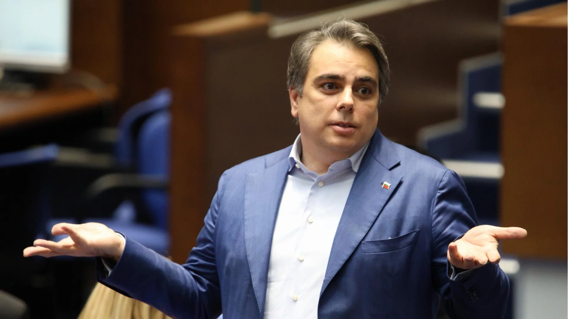 "Не се притеснявам от случая с Паскал": Асен Василев за Аферата "Митници"