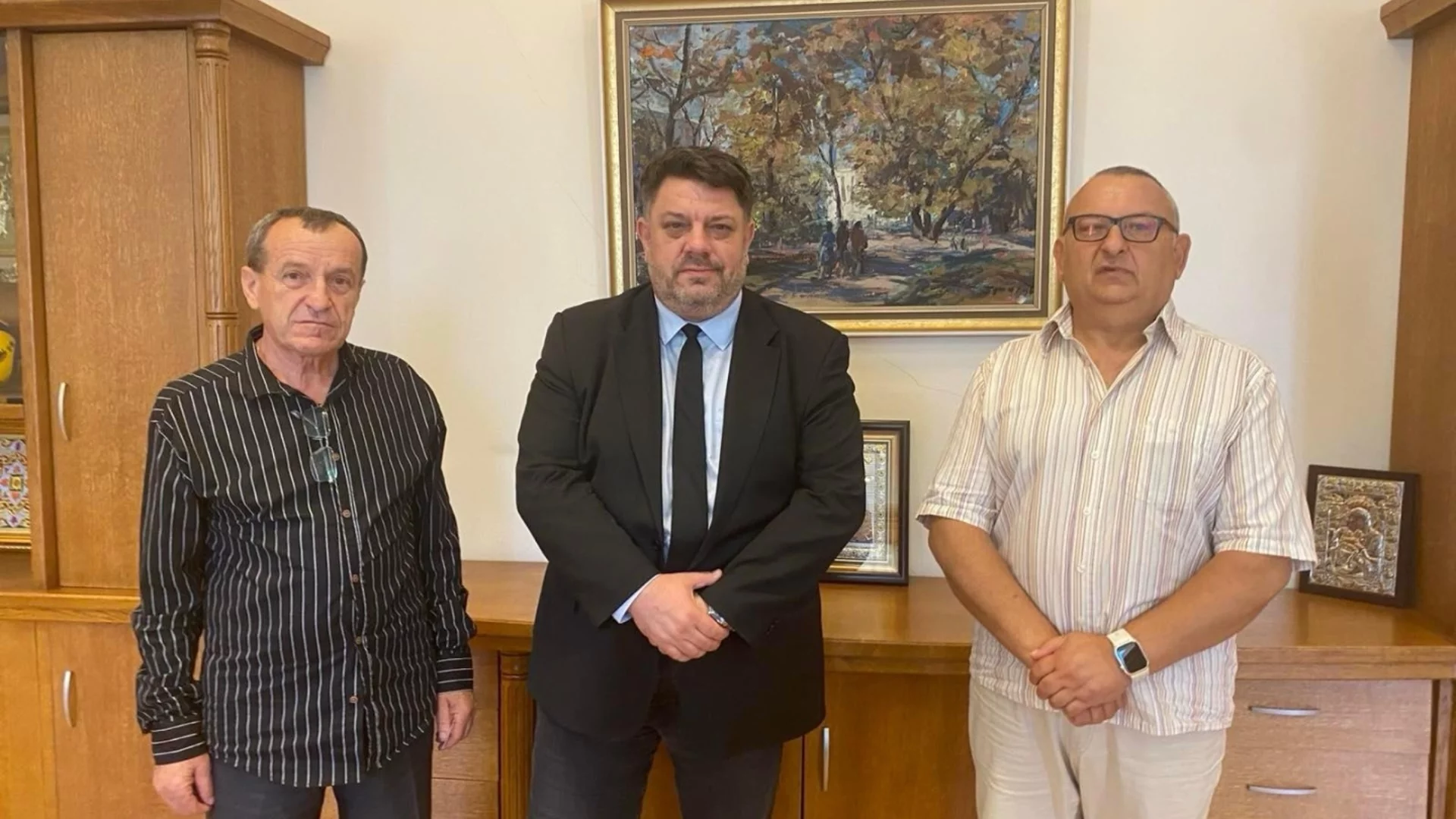 Миротворците също да имат статут на ветерани поискаха от вицепремиера Зафиров