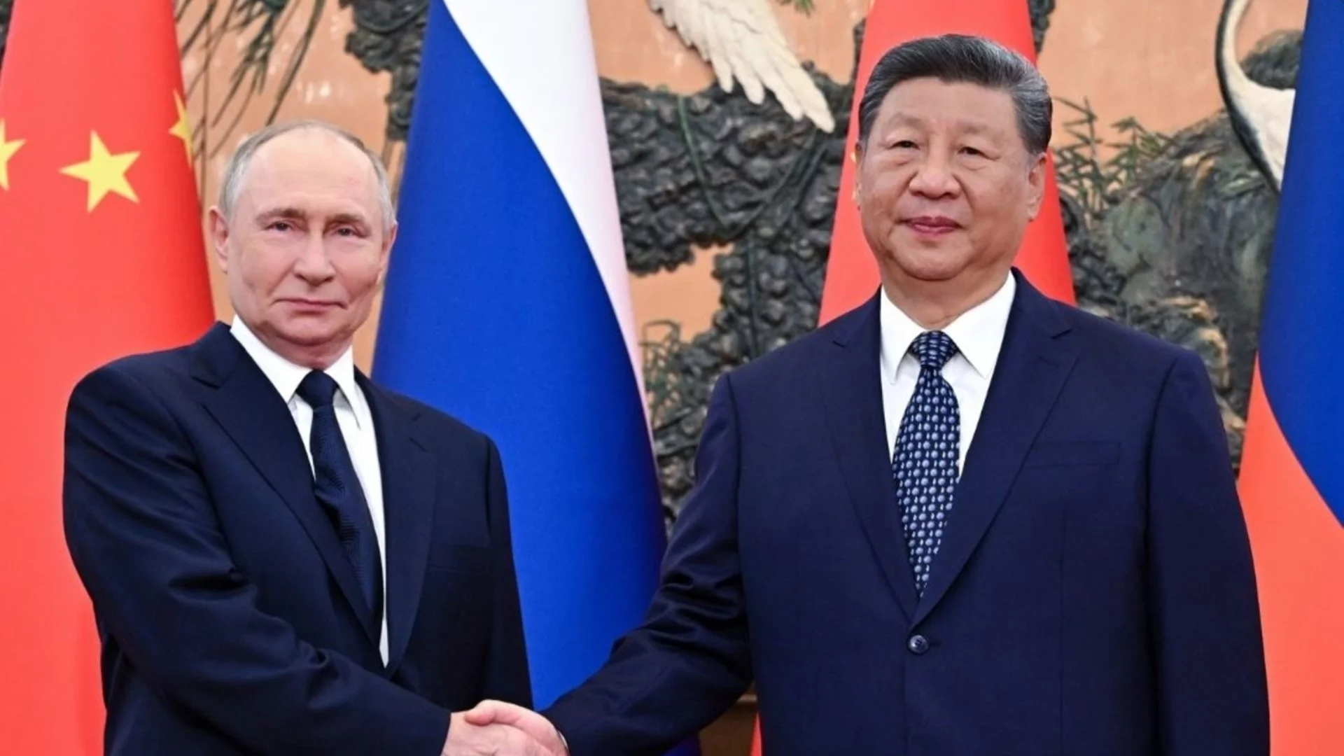 Си Дзинпин, Моди и Путин - пренарежда ли се световният ред в Китай? (ВИДЕО)