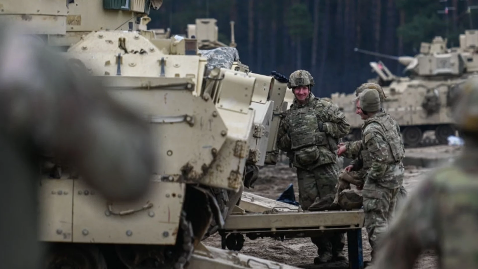 Полша стартира най-мащабните военни учения