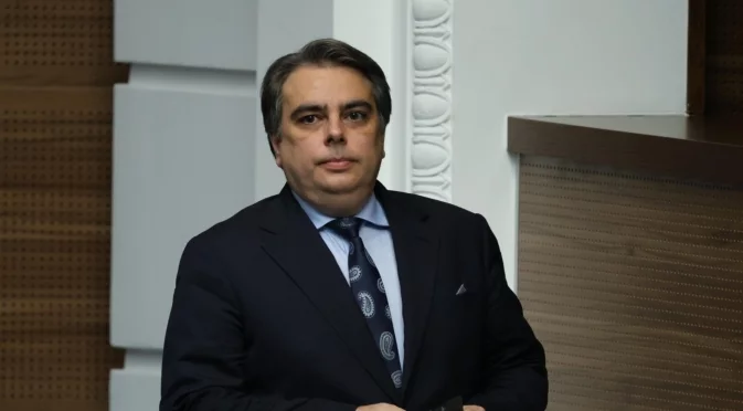 Надяват се на подкрепа от цялата опозиция: ПП с подробности за вота на недоверие (ВИДЕО)
