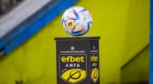 Още един отбор от Първа лига се раздели с треньора си