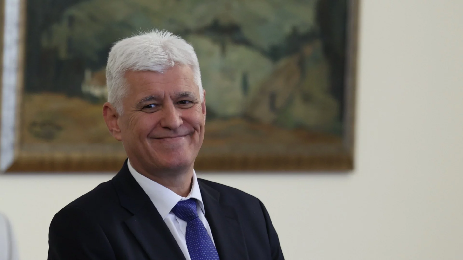 Съветник на президента се усъмни в данните, че България е осигурила една трета от оръжията за Украйна