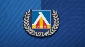 Официално: Българин подписа с Левски и… Веласкес го прати във Втора лига