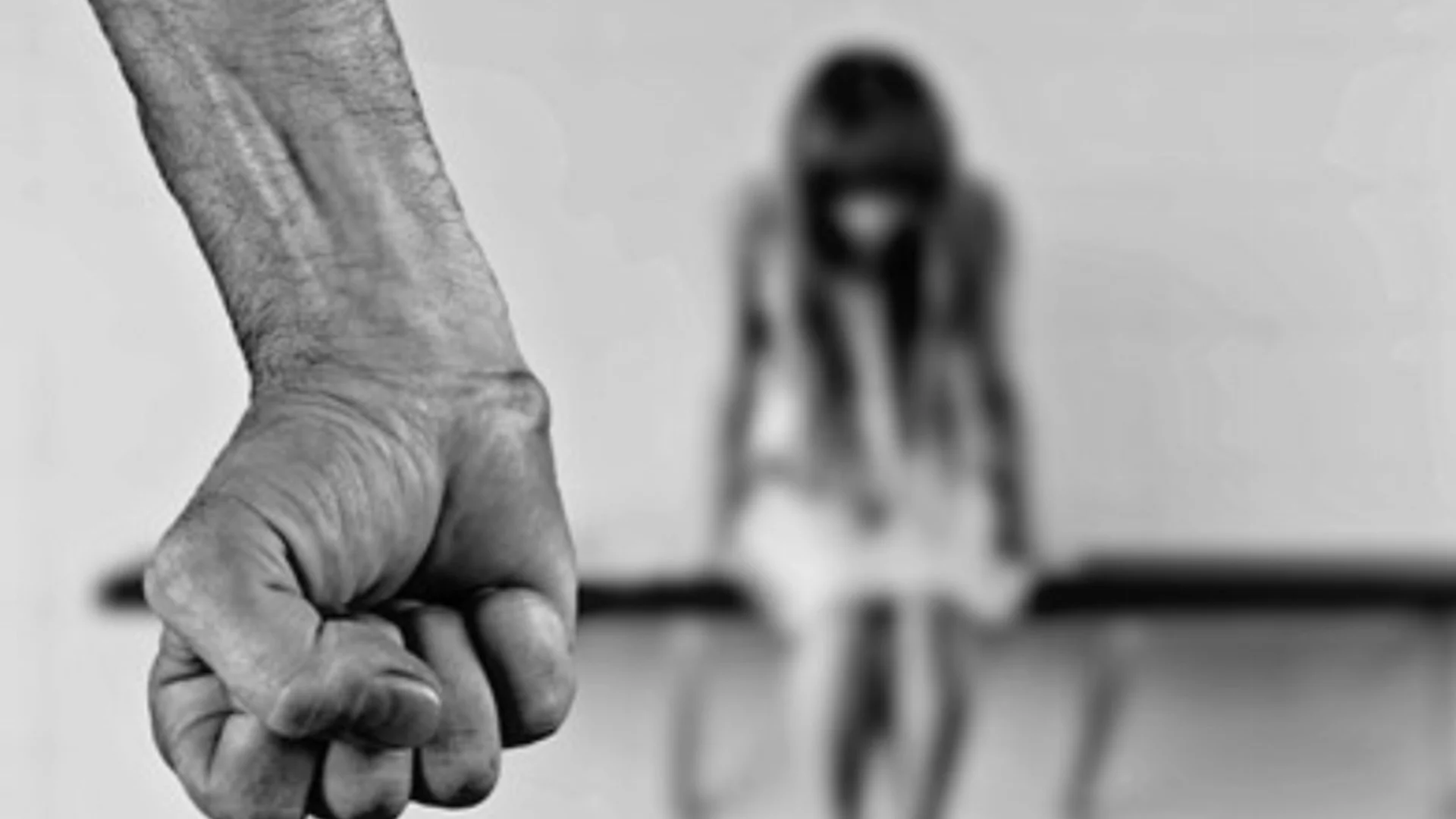 6-годишно момиченце е с комоцио след шамар при свада на бащи