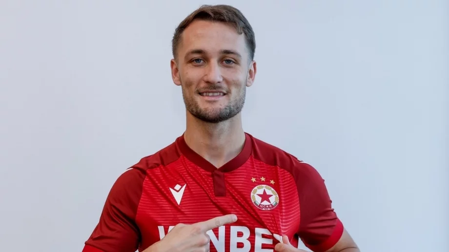 Мерино дебютира, Годой не спира да вкарва за ЦСКА при солидно българско участие