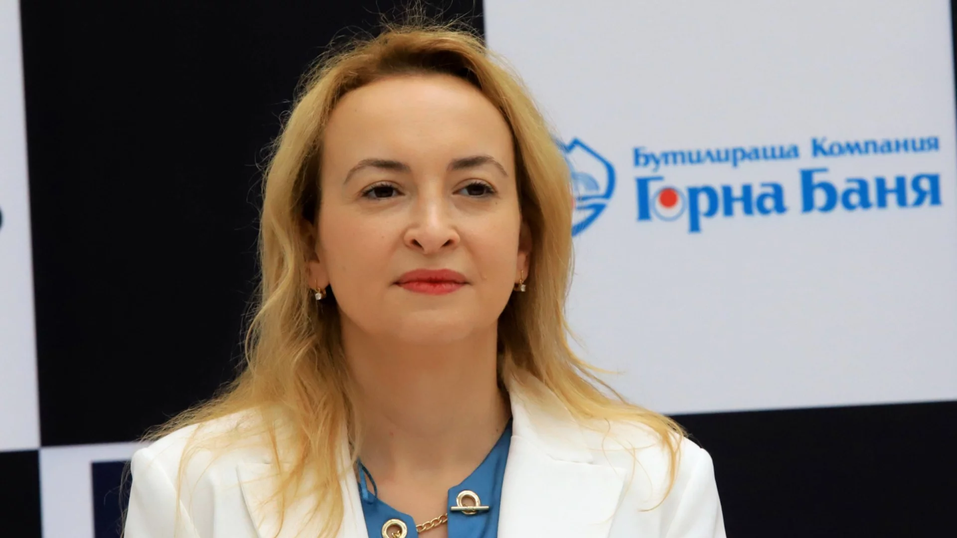Антоанета Стефанова записа победа на Големия швейцарски турнир на ФИДЕ
