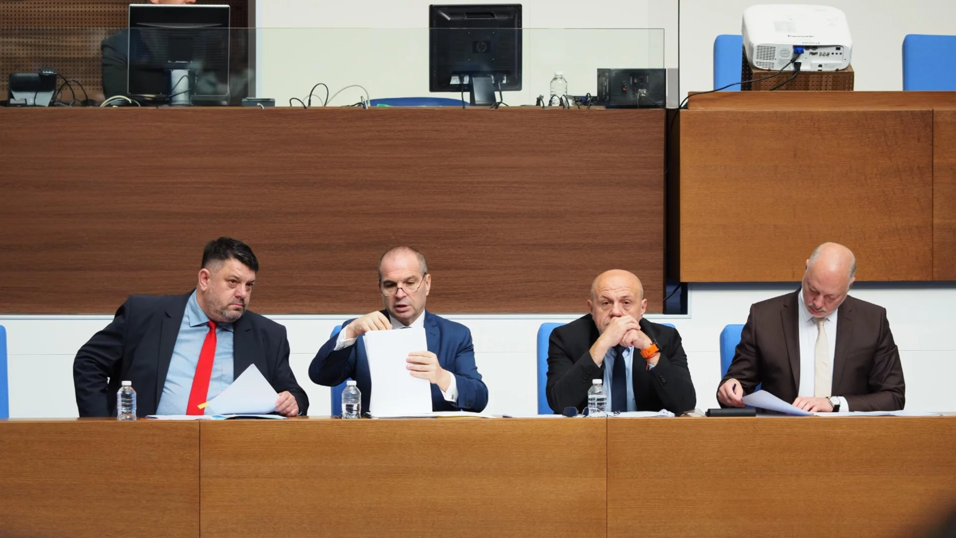 Опозицията не е в кондиция: Лидерът на БСП за петия вот на недоверие 
