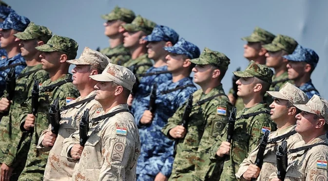 Държава-членка на НАТО от Балканите отдавна е изпратила военни в Полша