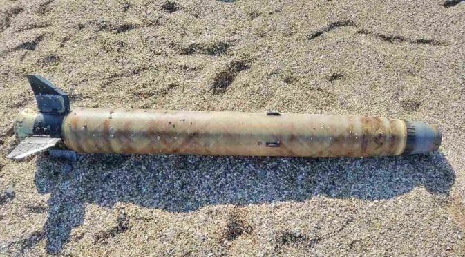 Извадиха от морето кух двигател на ракета край Синеморец