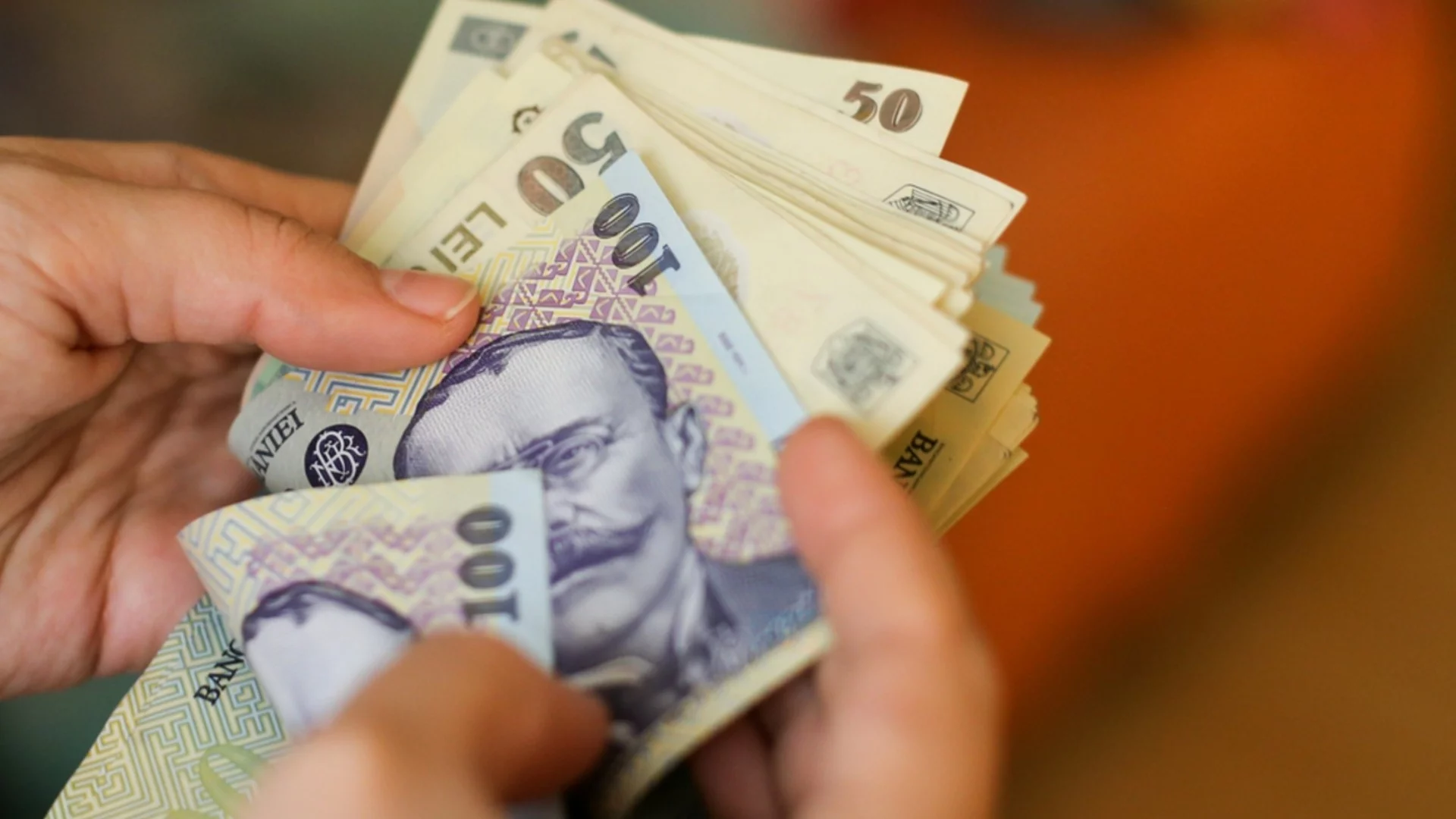 Инфлацията в Румъния чупи рекорди, на път е да стане двуцифрена