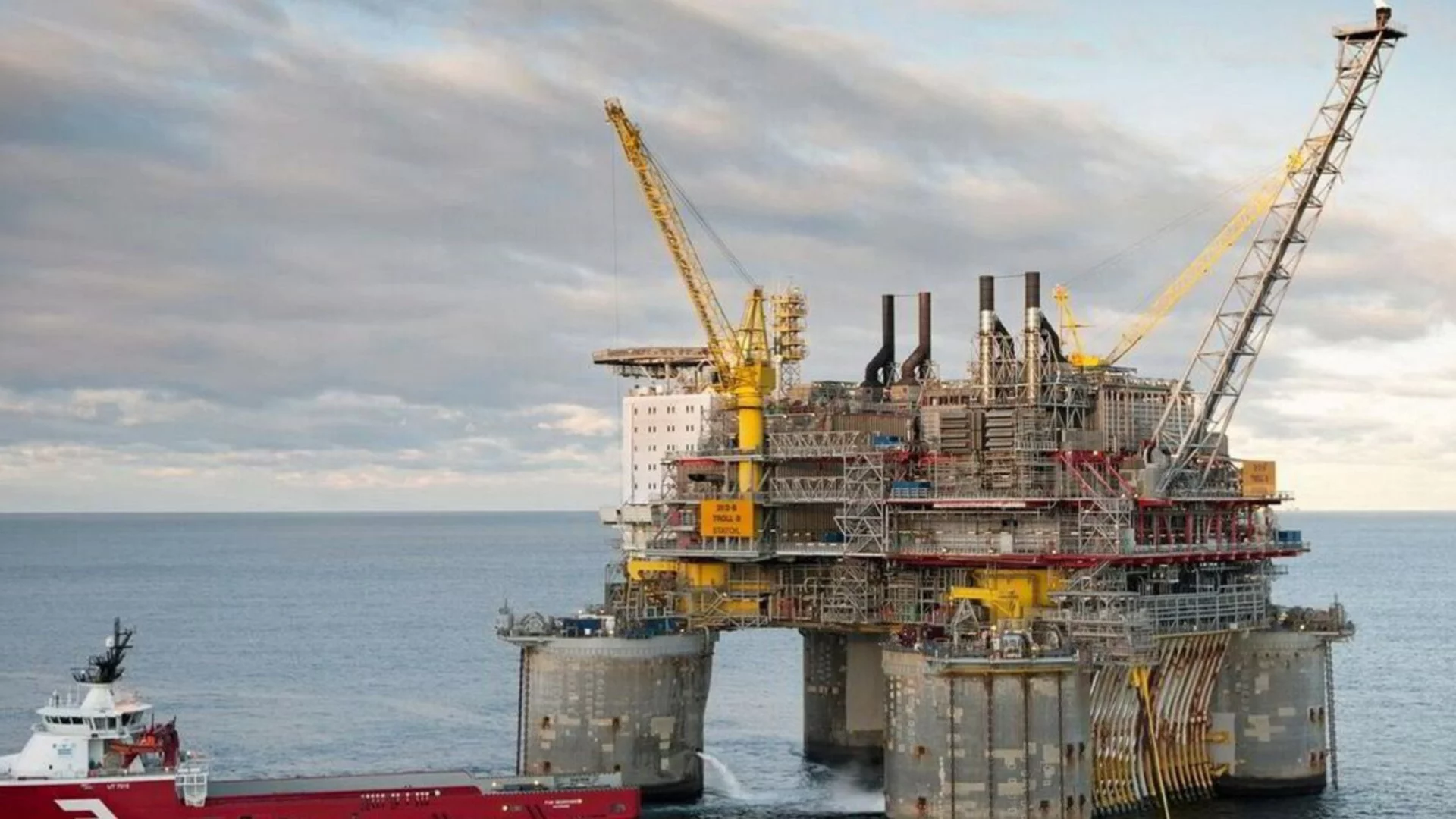 Енергиен гигант иска да добива природен газ в морето на Гърция