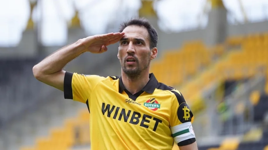 Обрат: Ивелин Попов няма да си намери нов отбор толкова лесно