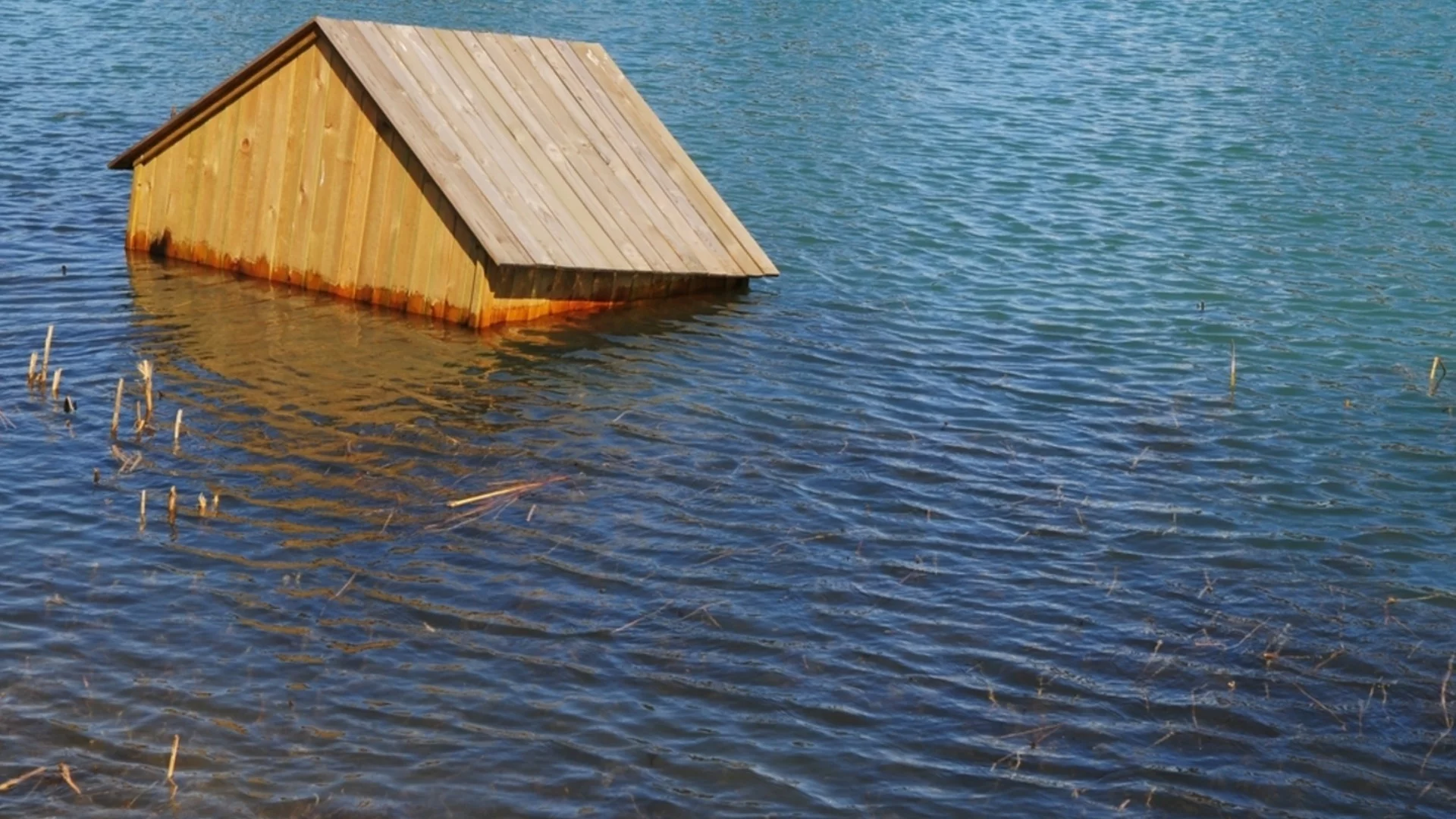 Пакистан под вода: Над 2 млн. души са евакуирани