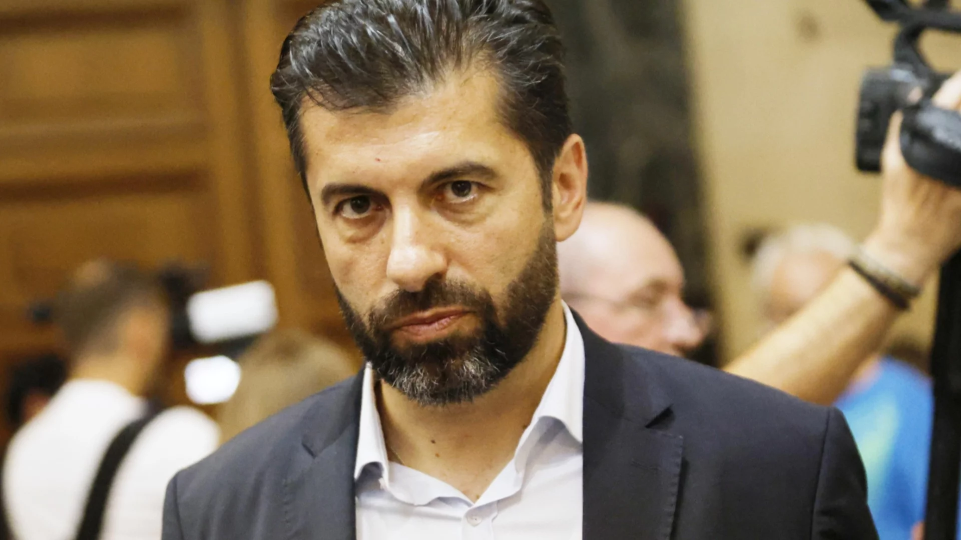 "Изгоря последната надежда за правова държава": Кирил Петков зове за бунт след делото за Коцев (ВИДЕО)