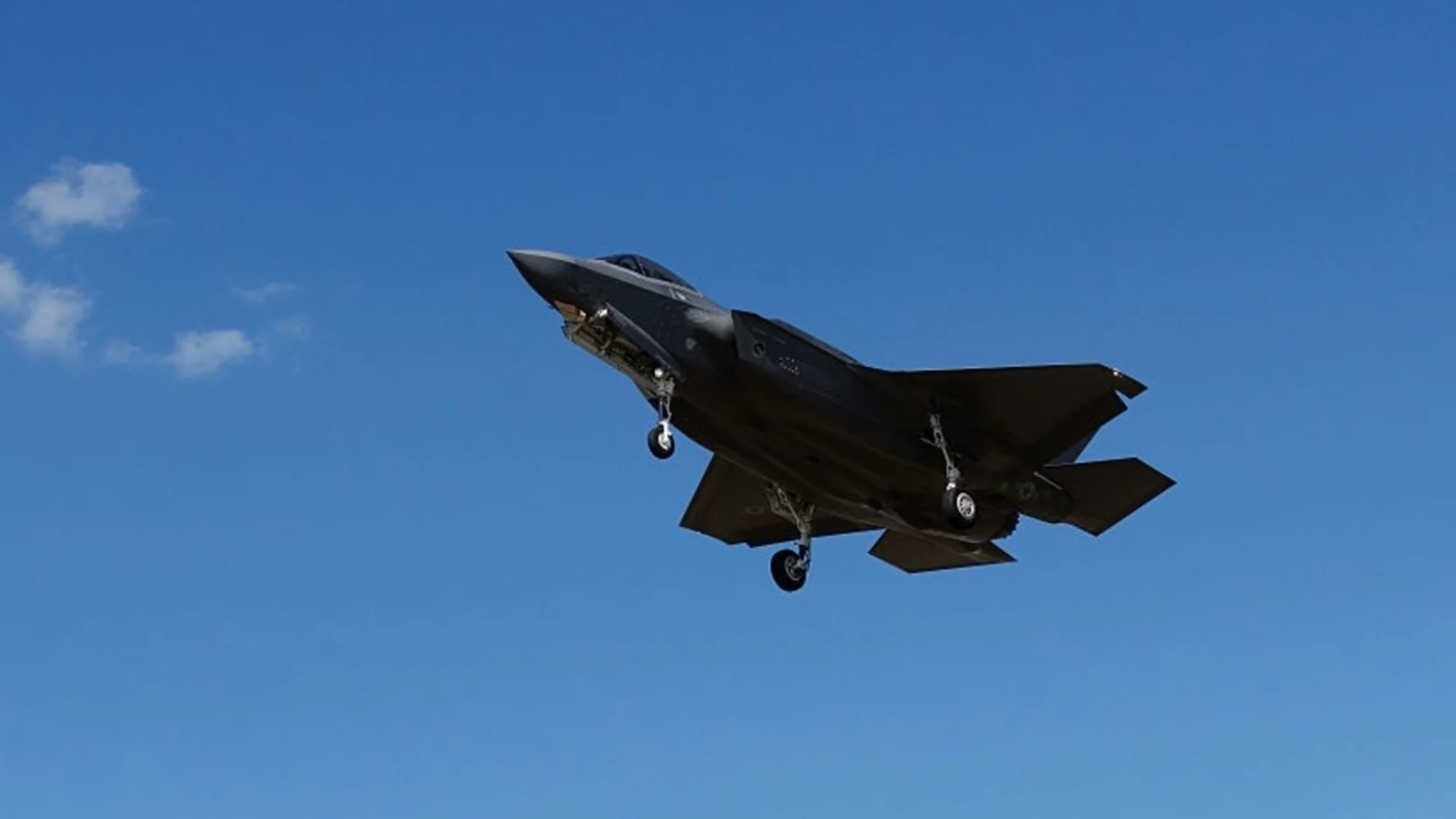 Гърция се лакоми за още F-35, отказва се от F-16
