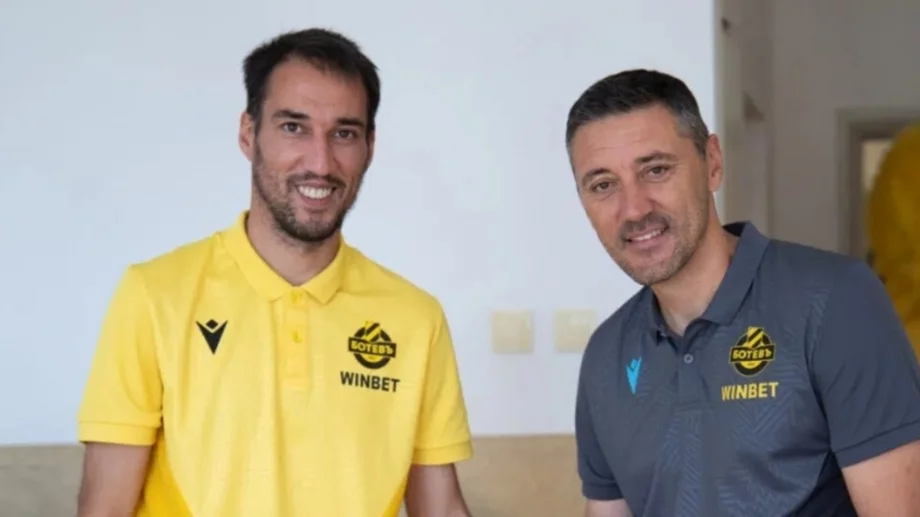 Ударът на лятото: Ето кой клуб се договори с Ивелин Попов