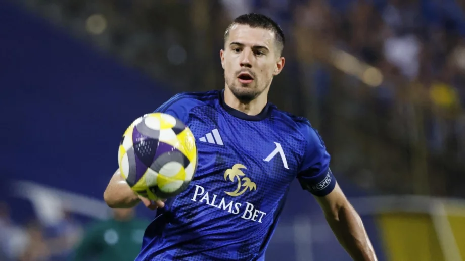 Левски излезе на върха в Първа лига след брутална драма в "Надежда"