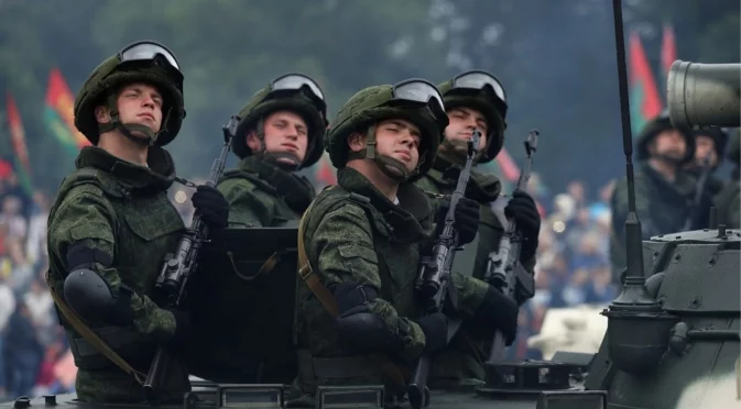 Офицери от САЩ с изненадваща визита в Беларус за военните учения с Русия (ВИДЕО)