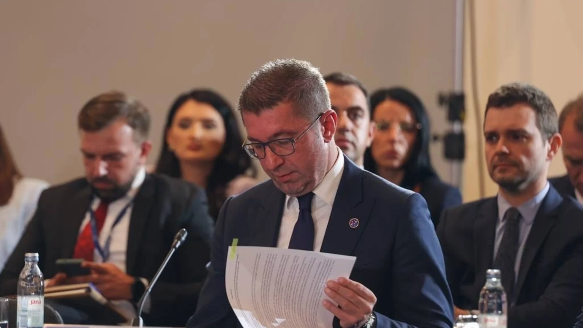 Драма с опозиционната партия на албанците преди местните избори в Северна Македония
