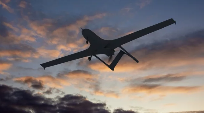 Ще защитава ли НАТО небето на Украйна, след като преди 3 години отказа на Зеленски