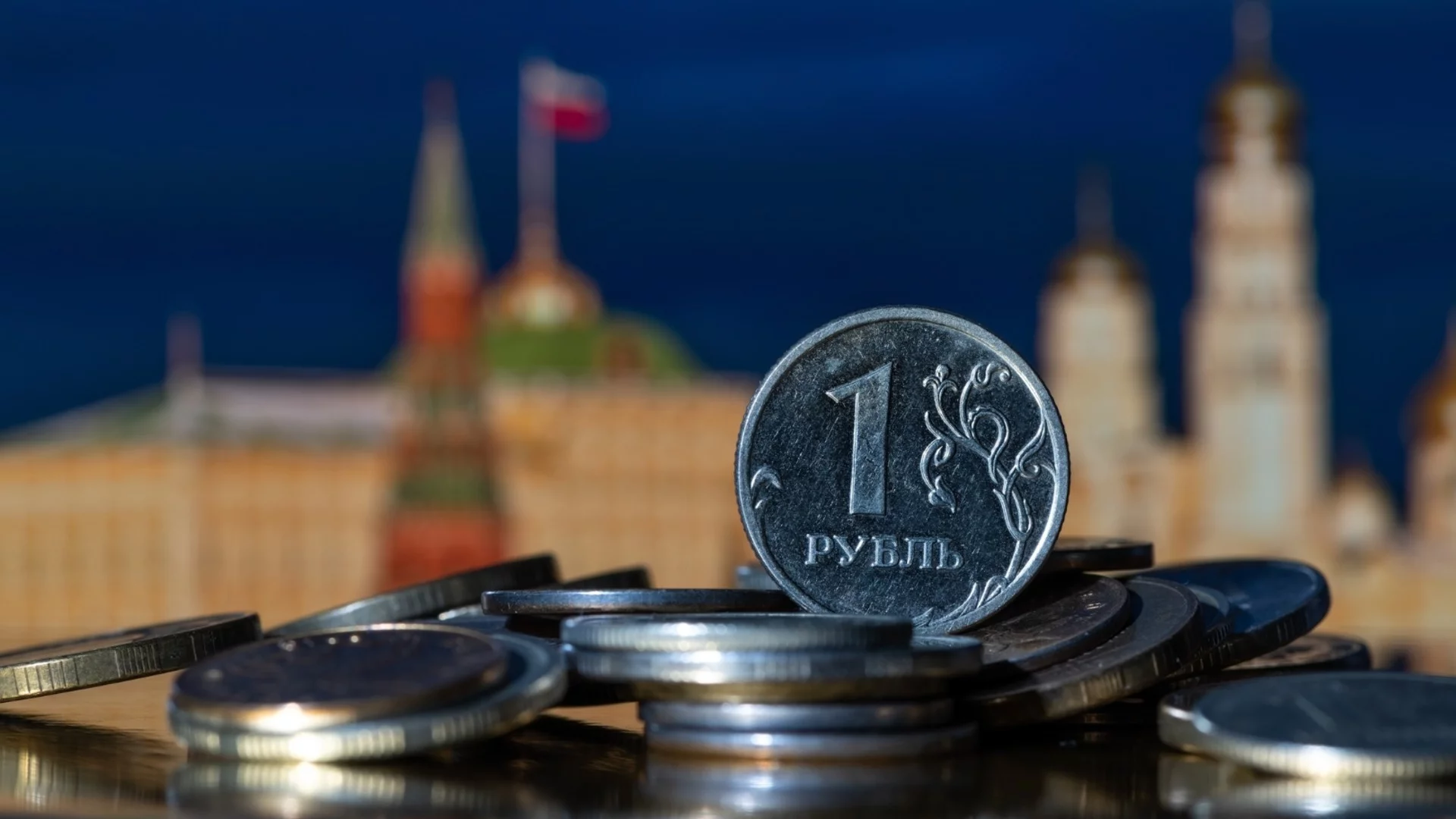 Заради нарастващия дефицит: Русия обмисля повишаване на ДДС догодина