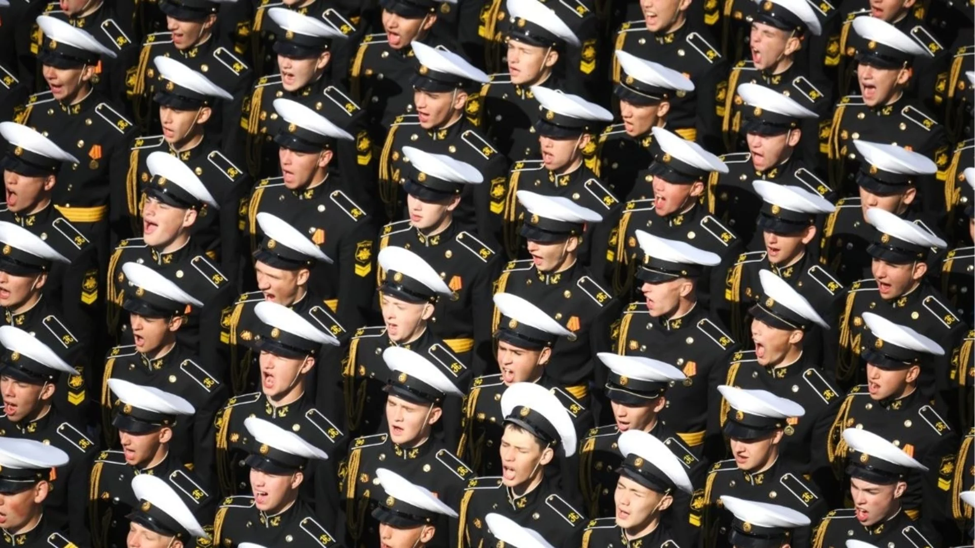 Украйна порази център на руски морски пехотинци, извършвали военни престъпления (ВИДЕО)