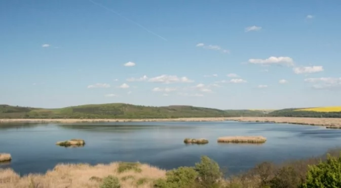 Предотвратиха пресъхването на езерото Сребърна с 3 млн. куб. м вода от река Дунав