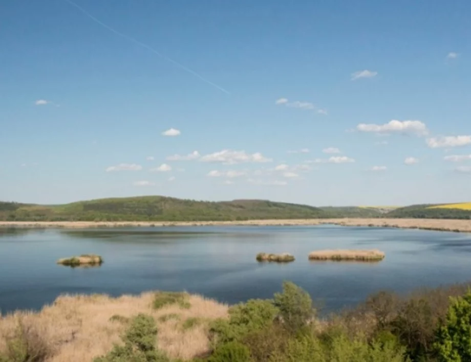 Предотвратиха пресъхването на езерото Сребърна с 3 млн. куб. м вода от река Дунав