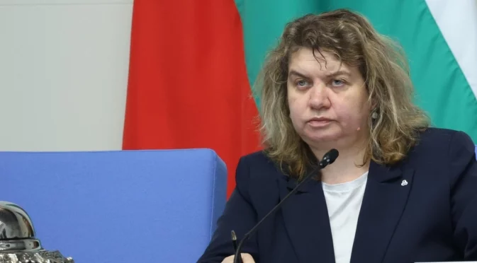 Наталия Киселова: Политическата криза се разгаря с нова сила