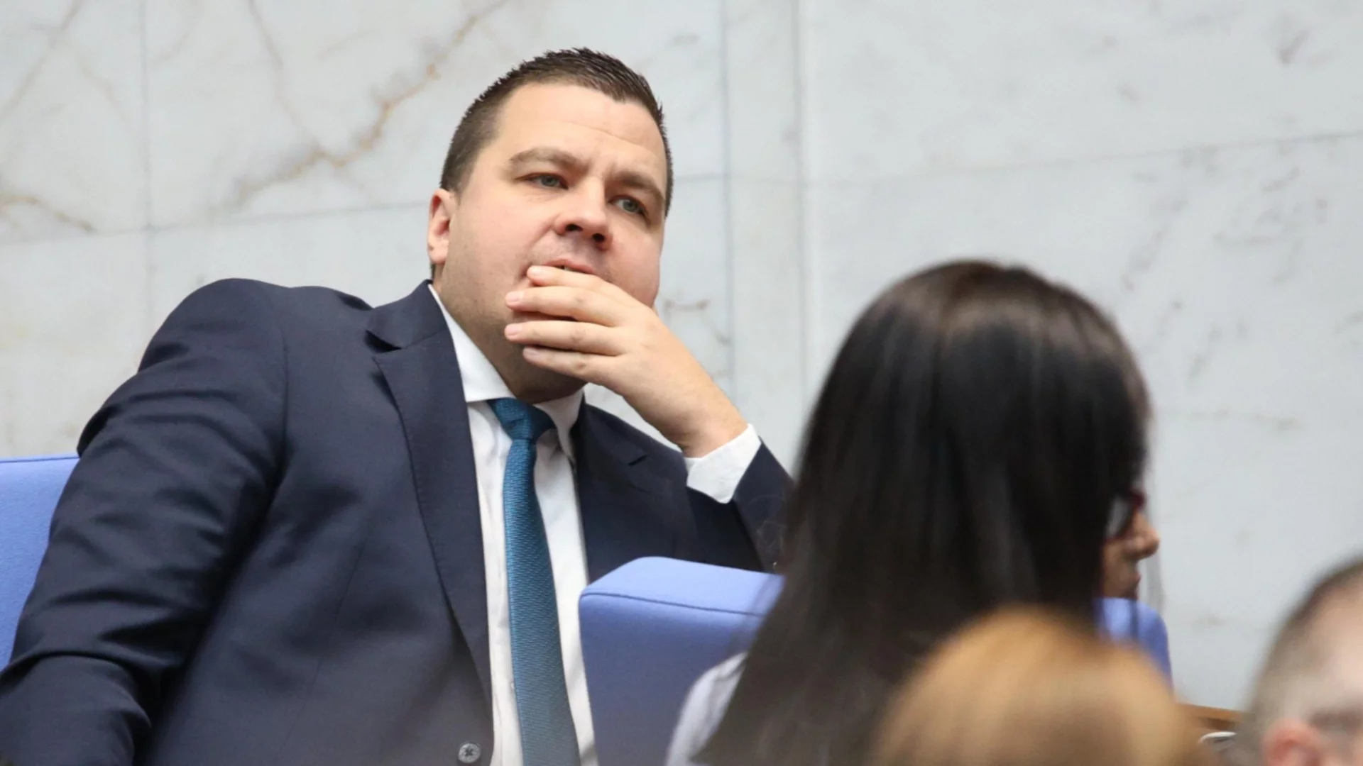 Станислав Балабанов: Правителството върви към пълен управленски мандат