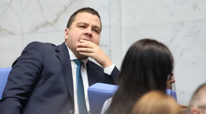 Станислав Балабанов: Правителството върви към пълен управленски мандат
