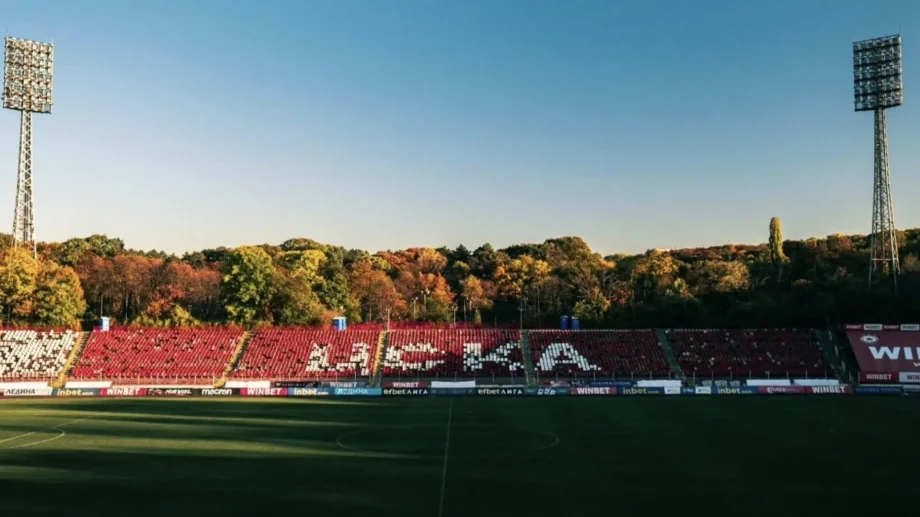 Голяма ИЗНЕНАДА: Още един кадър на ЦСКА 1948 пристига в ЦСКА!